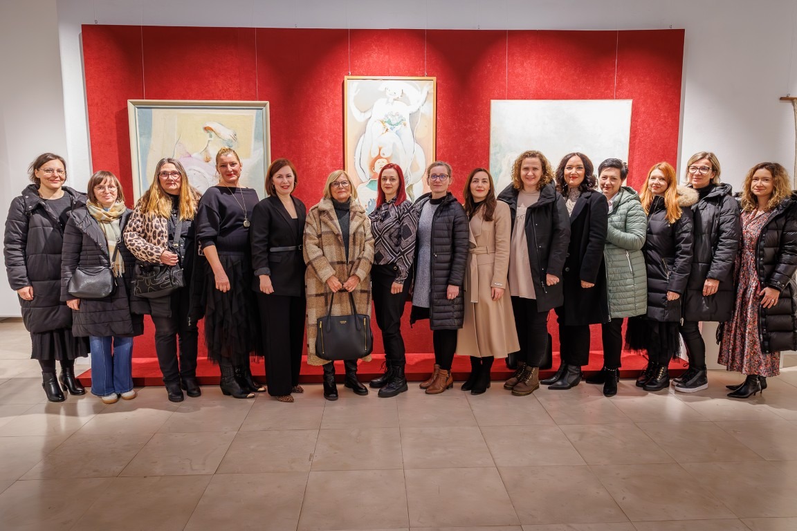 MMČ-ONE-01 naslovna